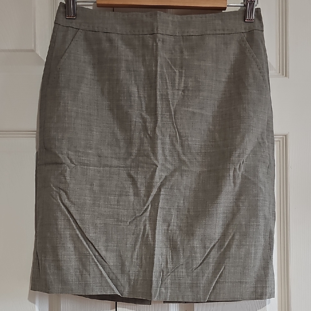 🤍 Banana Republic Stretch Petite Tailored Pencil Skirt – Size 2P 🤍